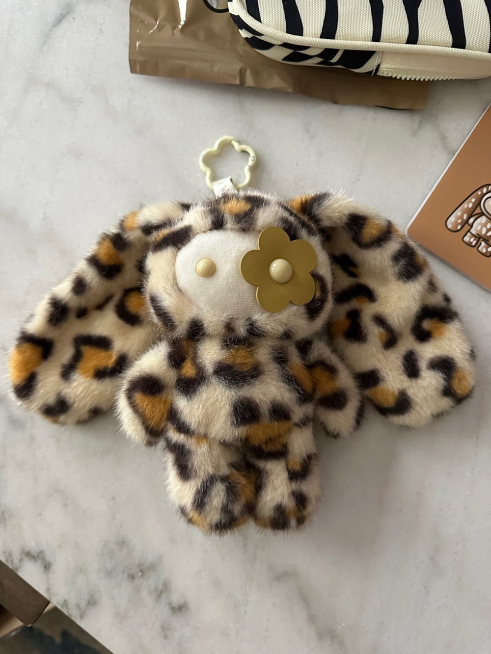 CJ HENDRY-JUJU KENNY Leopard Print Plush Keychain Bag Charm - Brown